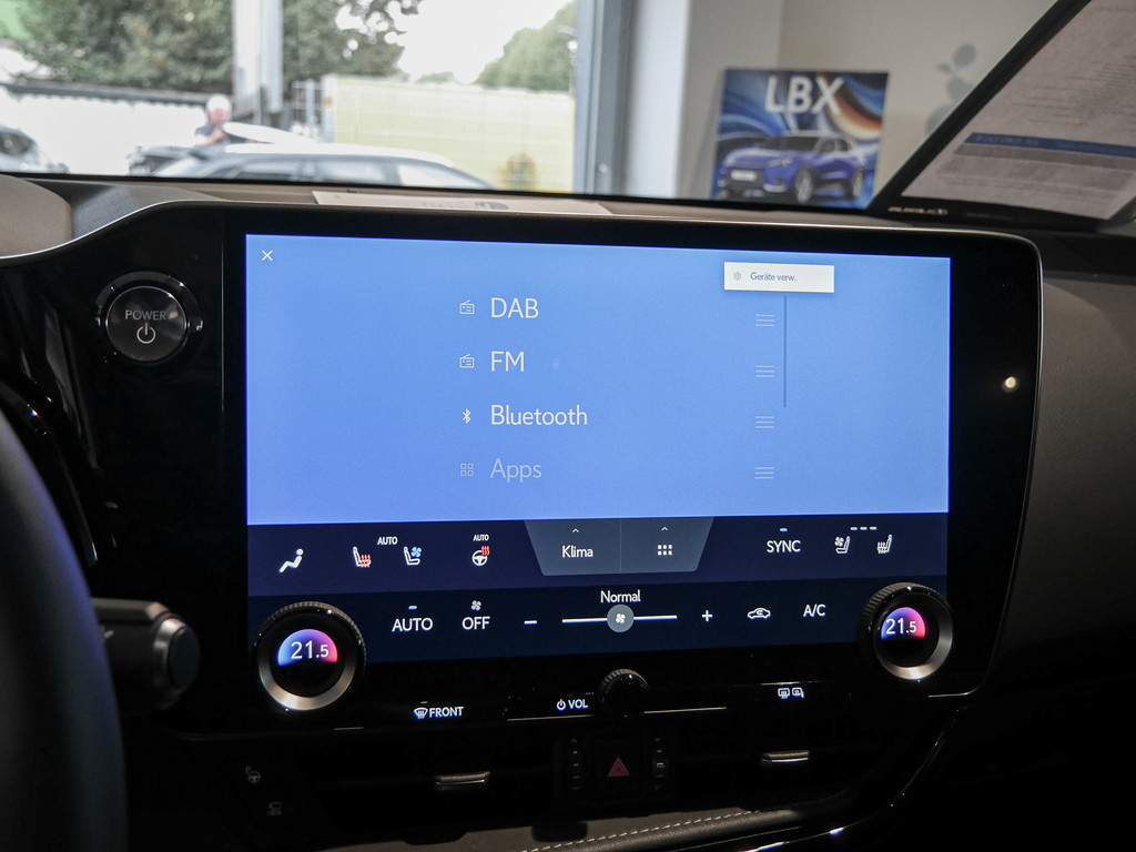 Fahrzeugansicht LEXUS NX 350h Luxury AWD - Bild 11