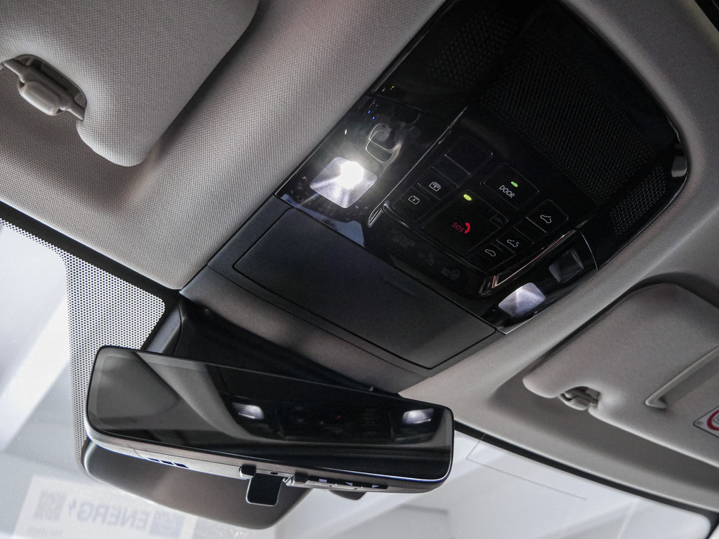 Fahrzeugansicht LEXUS NX 350h Luxury AWD - Bild 19