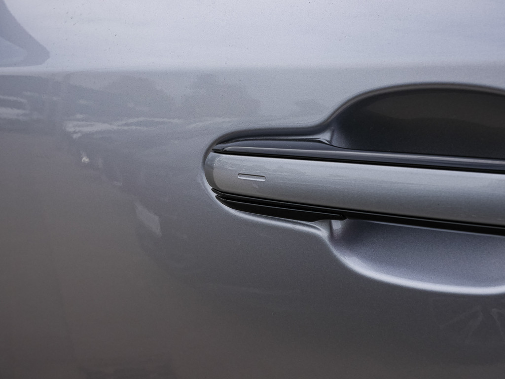 Fahrzeugansicht LEXUS RX 450h + F Sport Design - Bild 8