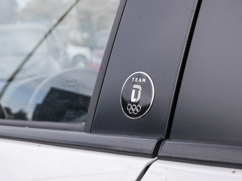 Fahrzeugansicht TOYOTA Yaris Cross 1.5 Hybrid FWD Team Deutschland - Bild 2