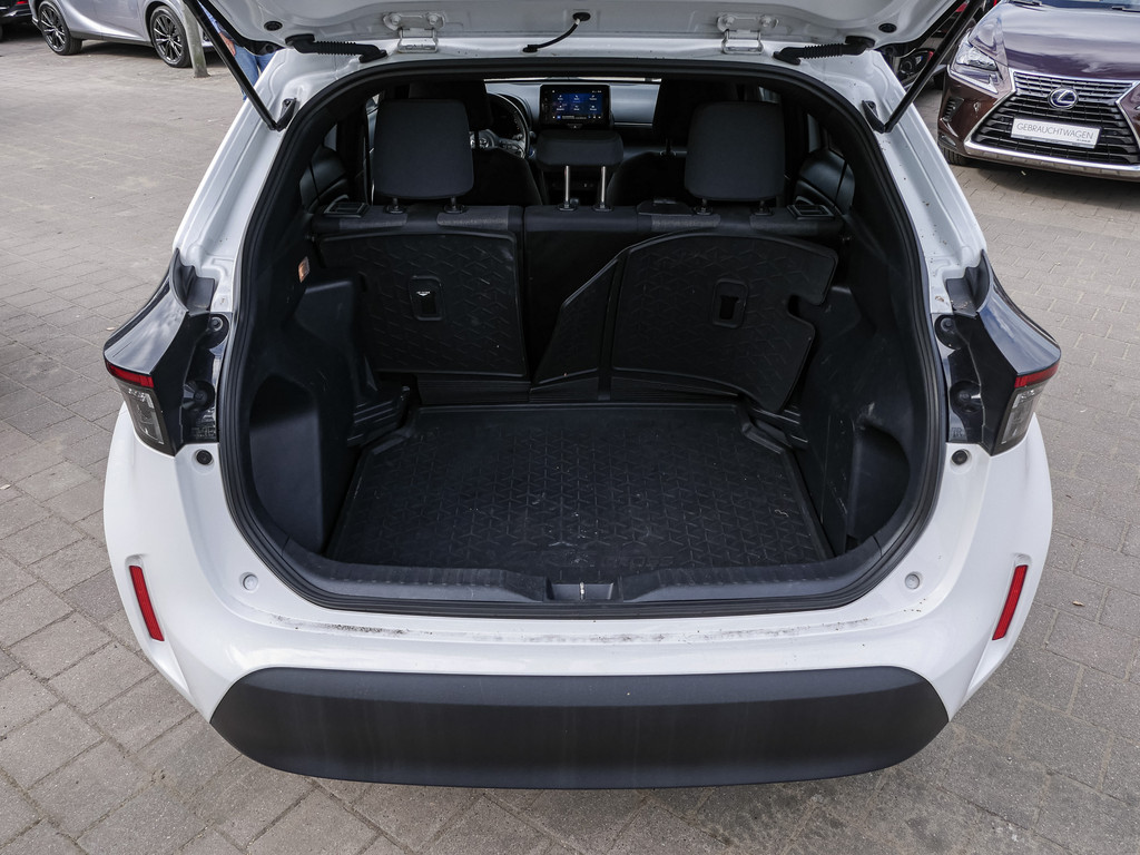 Fahrzeugansicht TOYOTA Yaris Cross 1.5 Hybrid FWD Team Deutschland - Bild 7