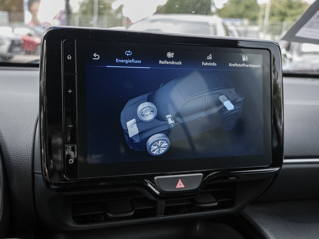 Fahrzeugansicht TOYOTA Yaris Cross 1.5 Hybrid FWD Team Deutschland - Bild 14