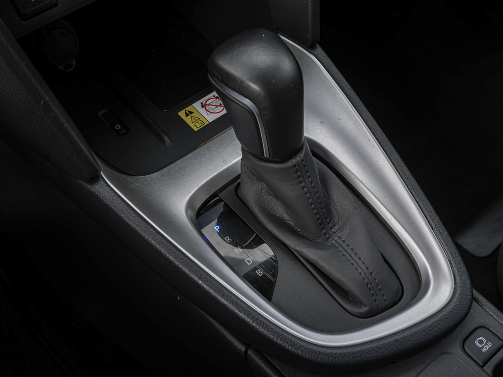 Fahrzeugansicht TOYOTA Yaris Cross 1.5 Hybrid FWD Team Deutschland - Bild 19