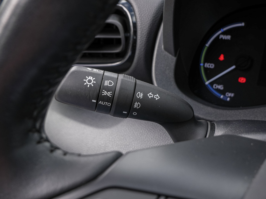 Fahrzeugansicht TOYOTA Yaris Cross 1.5 Hybrid FWD Team Deutschland - Bild 25