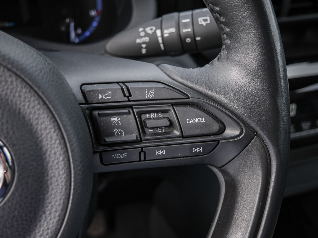 Fahrzeugansicht TOYOTA Yaris Cross 1.5 Hybrid FWD Team Deutschland - Bild 28