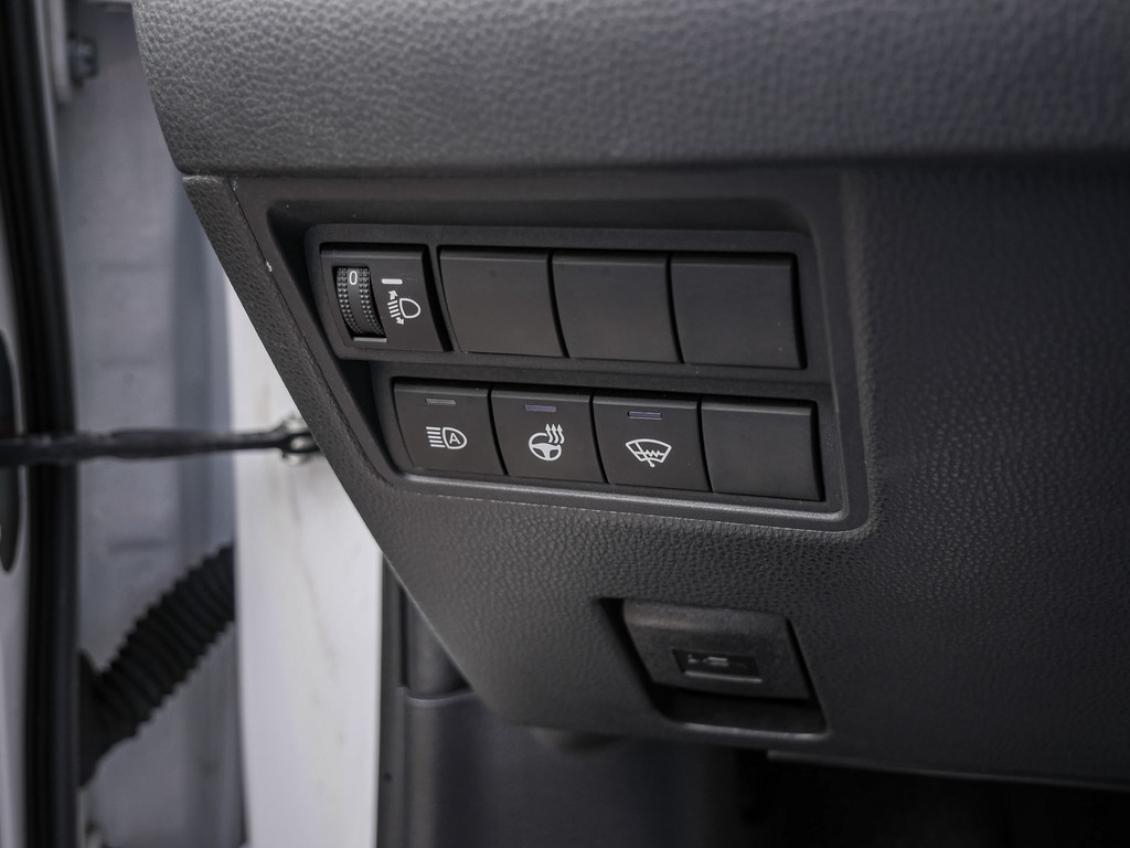 Fahrzeugansicht TOYOTA Yaris Cross 1.5 Hybrid FWD Team Deutschland - Bild 31