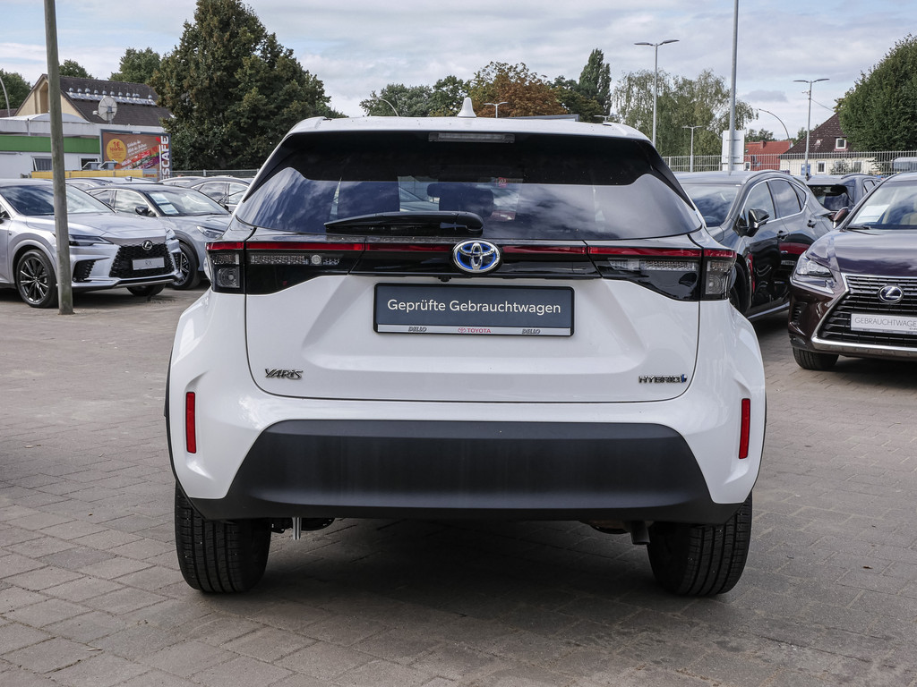 Fahrzeugansicht TOYOTA Yaris Cross 1.5 Hybrid FWD Team Deutschland - Bild 39