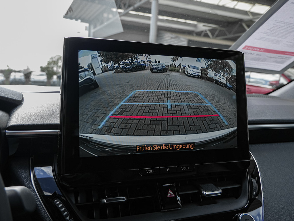 Fahrzeugansicht TOYOTA Corolla Touring Sports 2.0 Hybrid Teamplayer - Bild 15