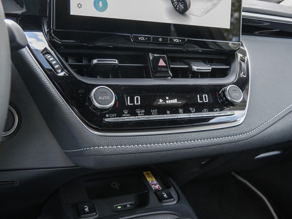 Fahrzeugansicht TOYOTA Corolla Touring Sports 2.0 Hybrid Teamplayer - Bild 16