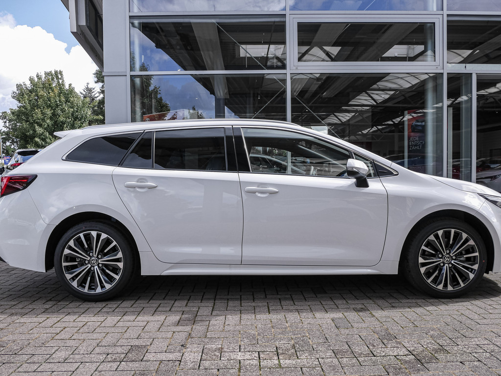 Fahrzeugansicht TOYOTA Corolla Touring Sports 2.0 Hybrid Teamplayer - Bild 34
