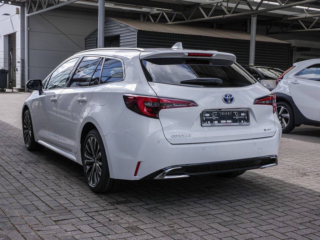 Fahrzeugansicht TOYOTA Corolla Touring Sports 2.0 Hybrid Teamplayer - Bild 38