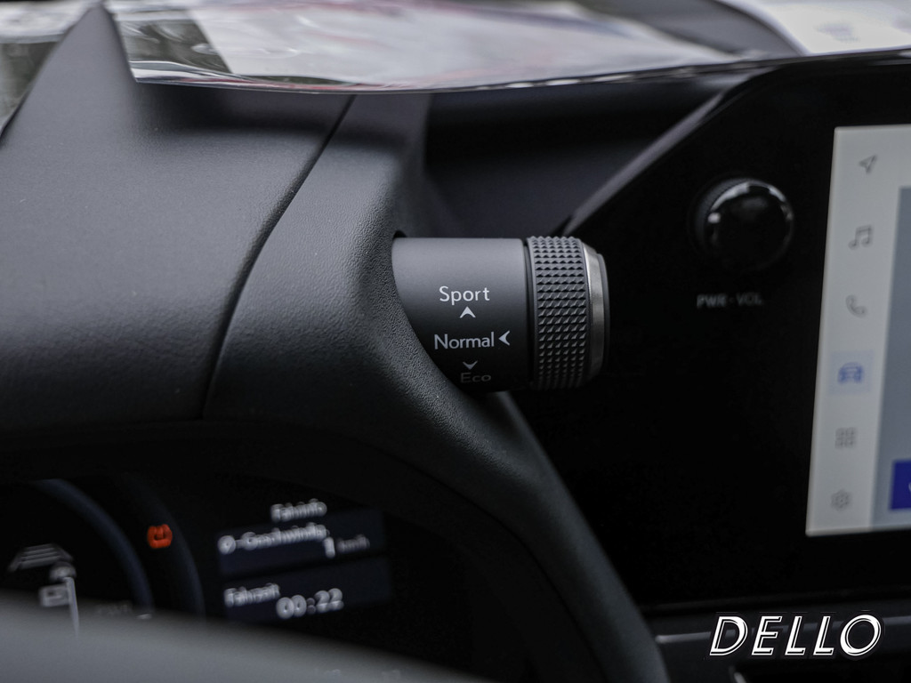 Fahrzeugansicht LEXUS UX 2.0 300 h - Bild 26