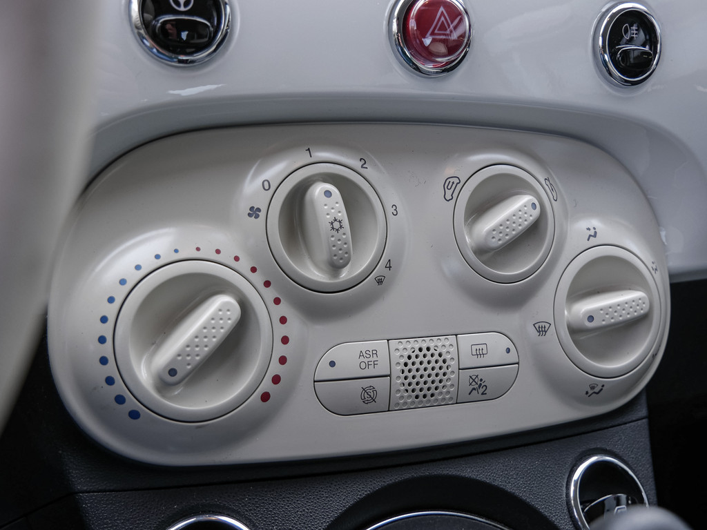 Fahrzeugansicht FIAT 500 1.2 Lounge - Bild 14