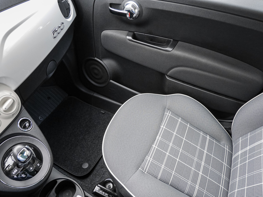 Fahrzeugansicht FIAT 500 1.2 Lounge - Bild 18