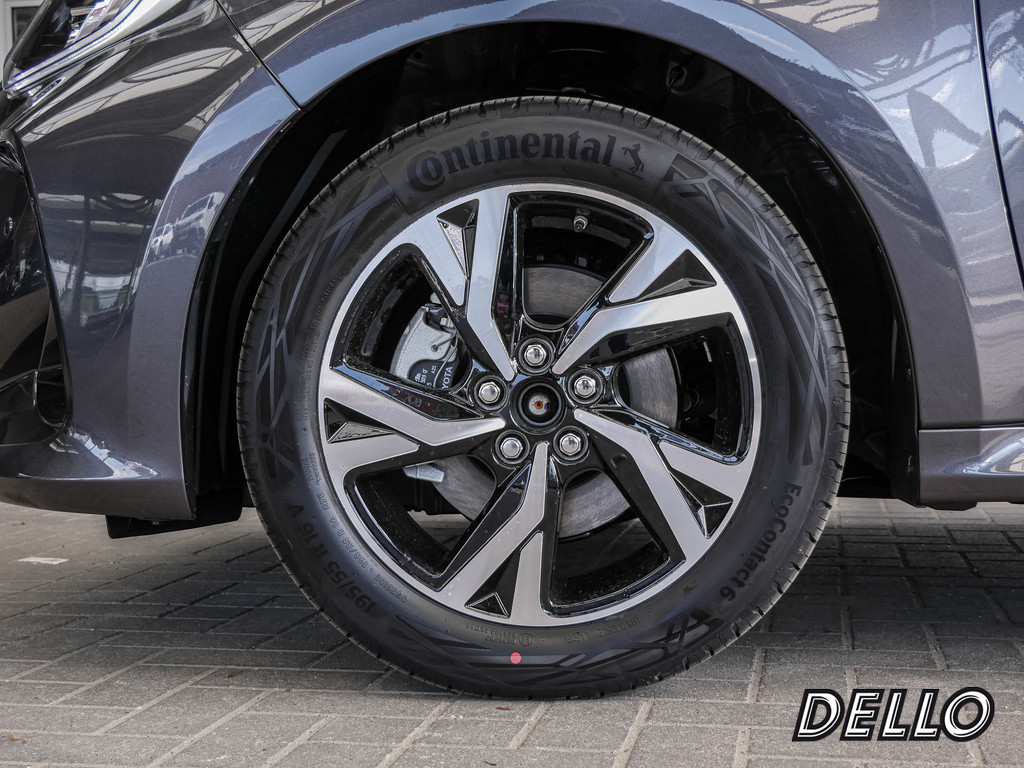 Fahrzeugansicht TOYOTA Yaris 1.5 Hybrid Teamplayer - Bild 41