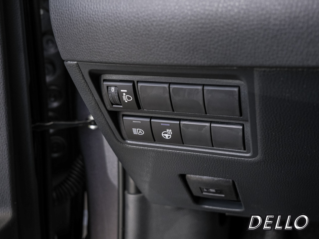 Fahrzeugansicht TOYOTA Yaris 1.5 Hybrid Teamplayer - Bild 33