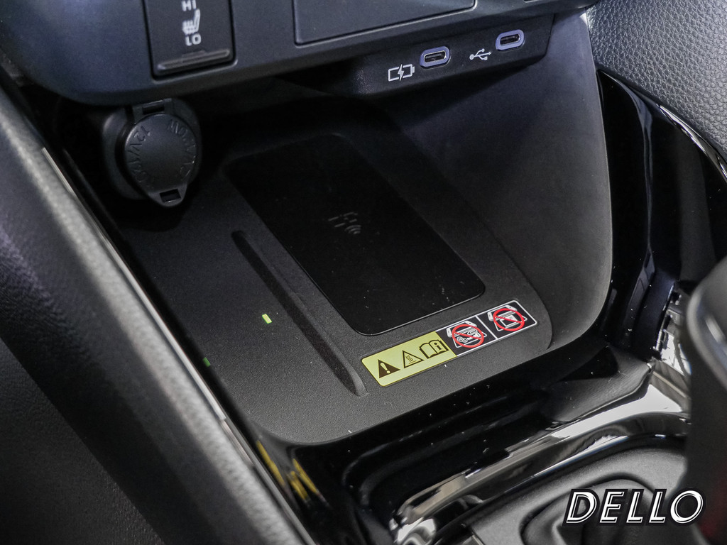 Fahrzeugansicht TOYOTA Yaris 1.5 Hybrid Teamplayer - Bild 20