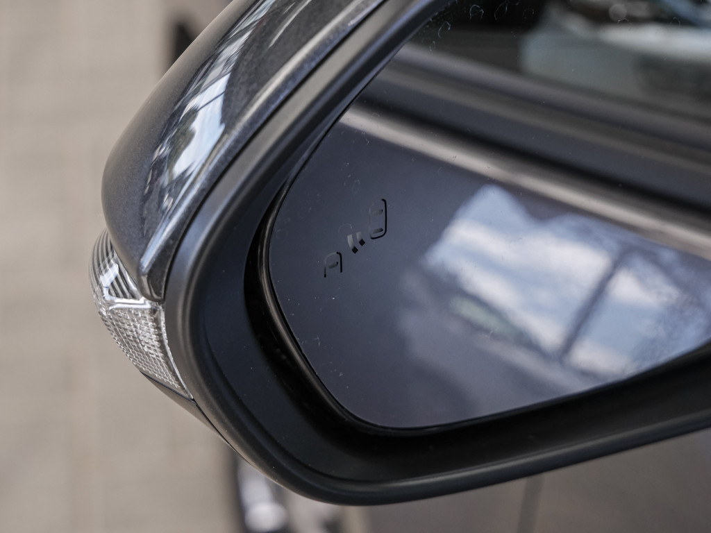 Fahrzeugansicht TOYOTA Yaris 1.5 Hybrid Teamplayer - Bild 3