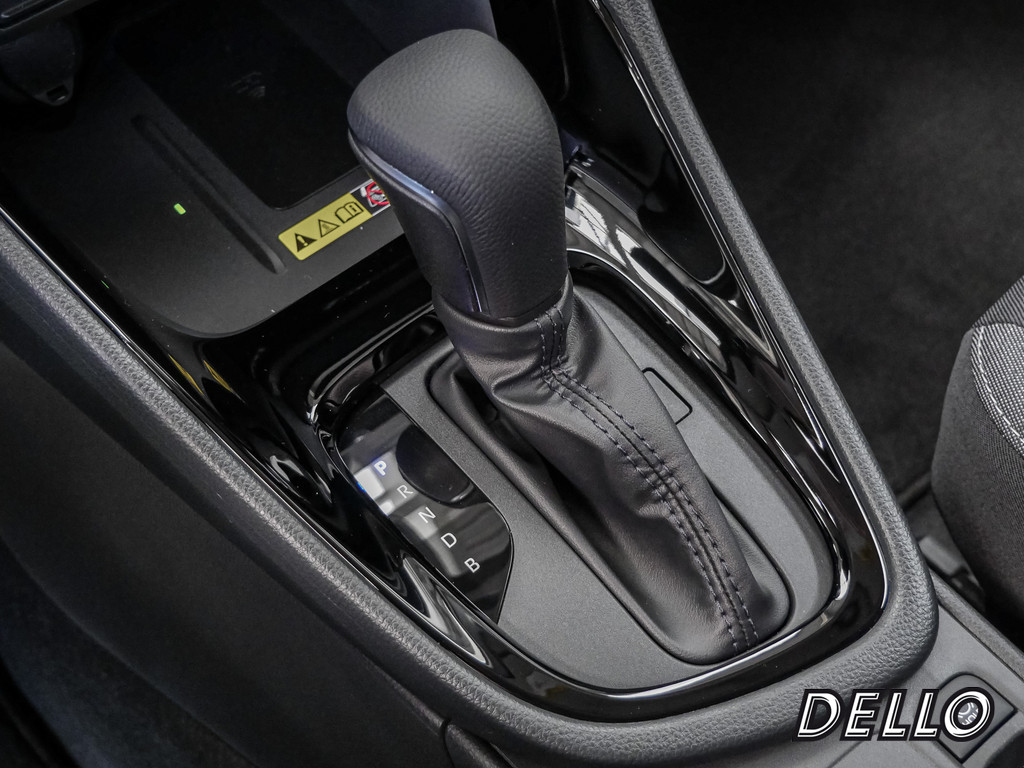 Fahrzeugansicht TOYOTA Yaris 1.5 Hybrid Teamplayer - Bild 21