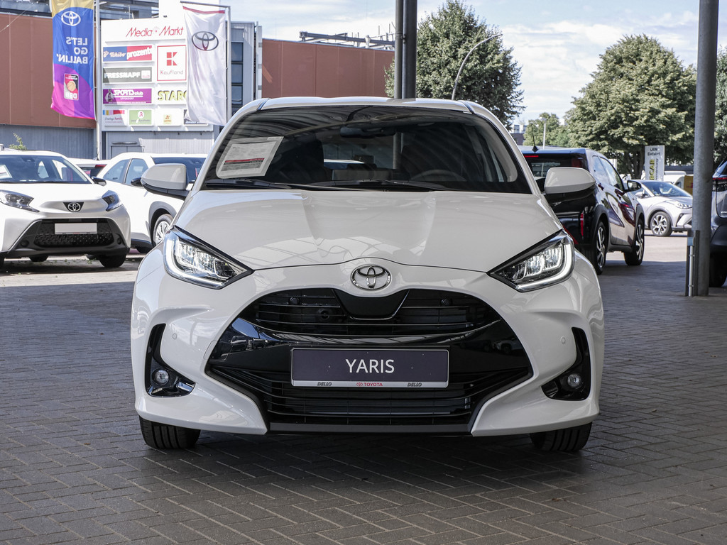 Fahrzeugansicht TOYOTA Yaris 1.5 Hybrid Teamplayer - Bild 12