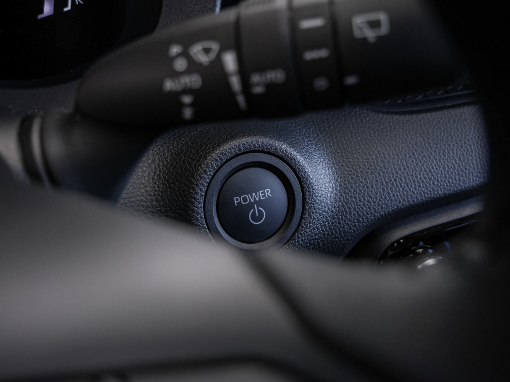 Fahrzeugansicht TOYOTA Yaris 1.5 Hybrid Teamplayer - Bild 29