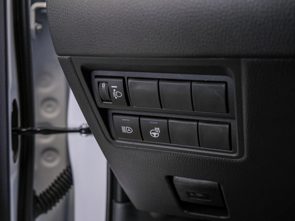 Fahrzeugansicht TOYOTA Yaris 1.5 Hybrid Teamplayer - Bild 33