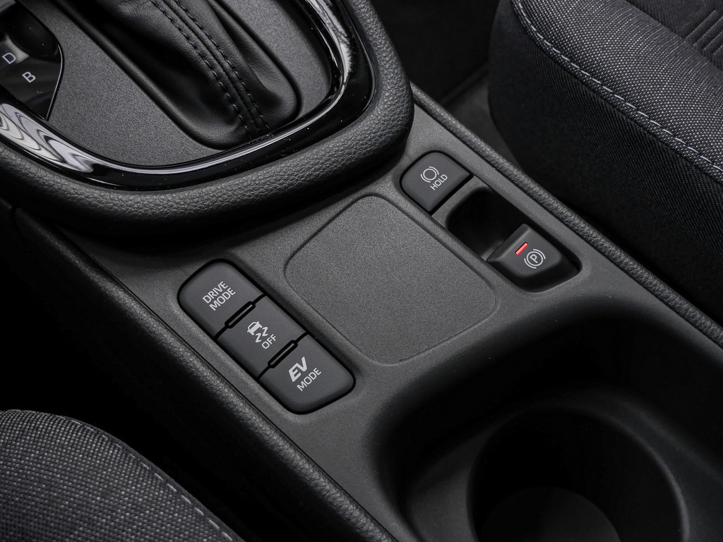 Fahrzeugansicht TOYOTA Yaris 1.5 Hybrid Teamplayer - Bild 22