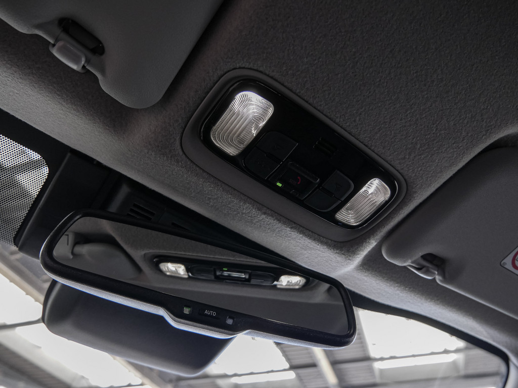 Fahrzeugansicht TOYOTA Yaris 1.5 Hybrid Teamplayer - Bild 25