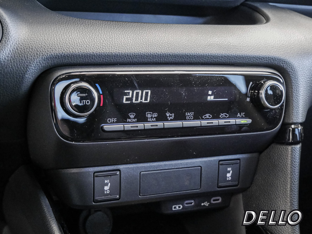 Fahrzeugansicht TOYOTA Yaris 1.5l Hybrid Teamplayer - Bild 18