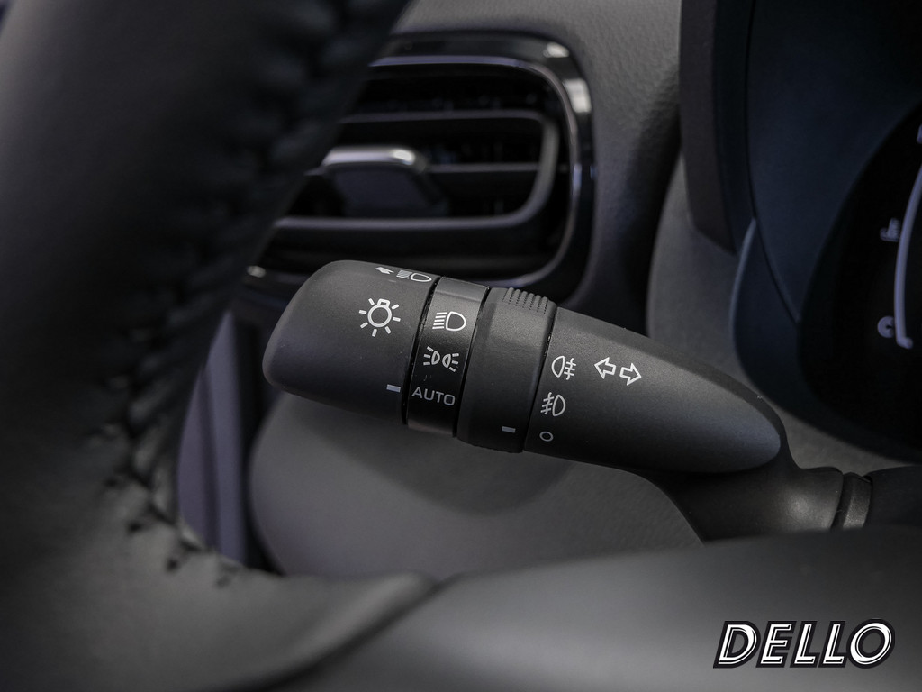 Fahrzeugansicht TOYOTA Yaris 1.5l Hybrid Teamplayer - Bild 27
