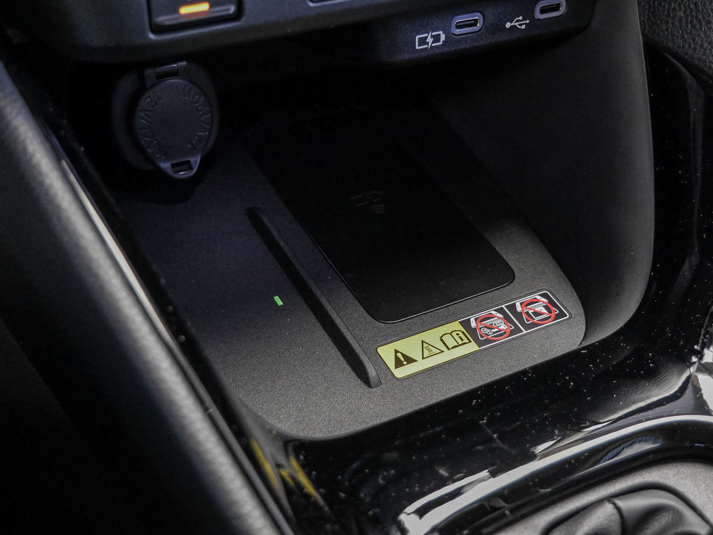 Fahrzeugansicht TOYOTA Yaris 1.5 Hybrid Teamplayer - Bild 20