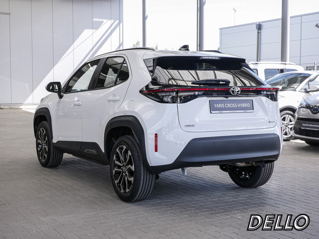 Fahrzeugansicht TOYOTA Yaris Cross Hybrid Teamplayer - Bild 39