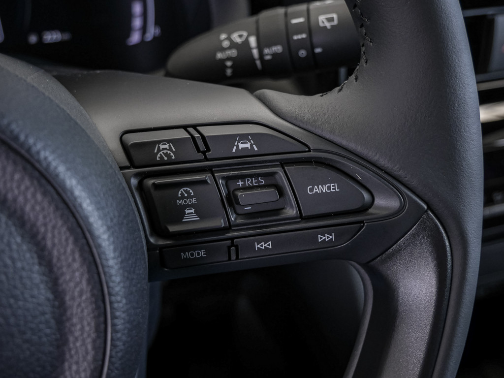 Fahrzeugansicht TOYOTA Yaris Cross Hybrid Teamplayer - Bild 30