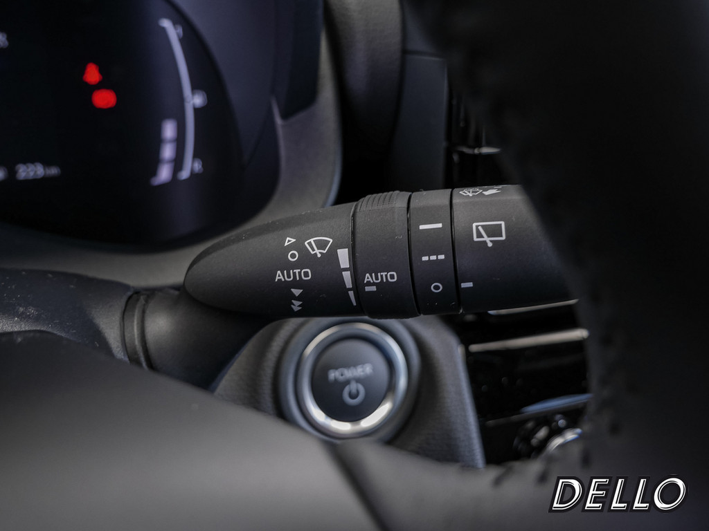 Fahrzeugansicht TOYOTA Yaris Cross Hybrid Teamplayer - Bild 28