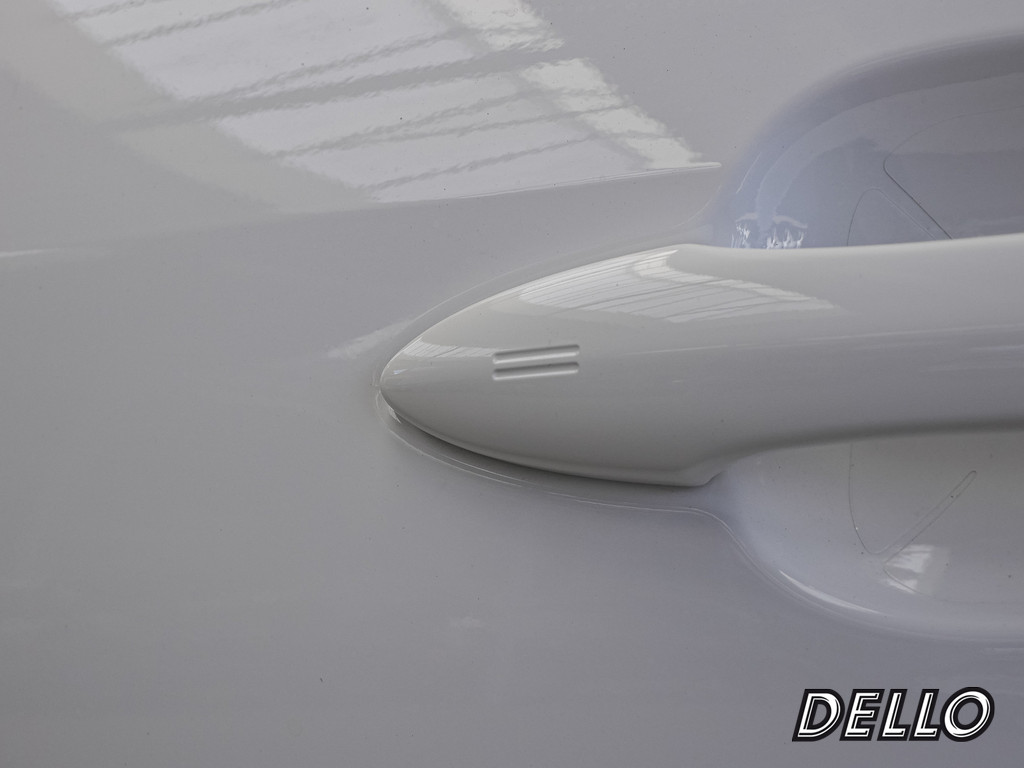 Fahrzeugansicht TOYOTA Yaris Cross 1.5 Hybrid FWD Teamplayer - Bild 2