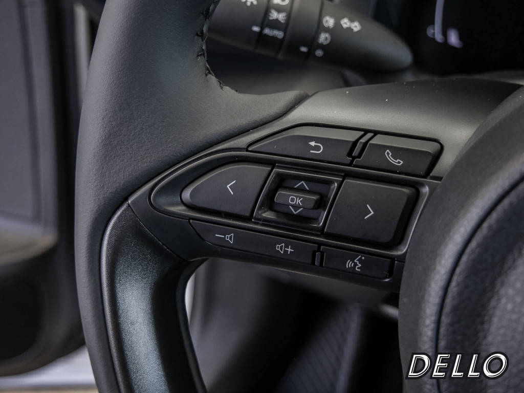 Fahrzeugansicht TOYOTA Yaris Cross 1.5 Hybrid FWD Teamplayer - Bild 31