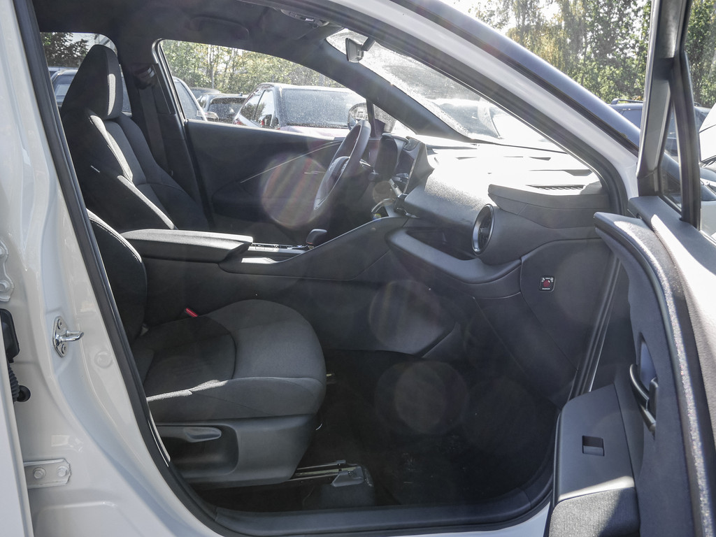 Fahrzeugansicht TOYOTA C-HR 1.8 Hybrid FWD Teamplayer - Bild 3