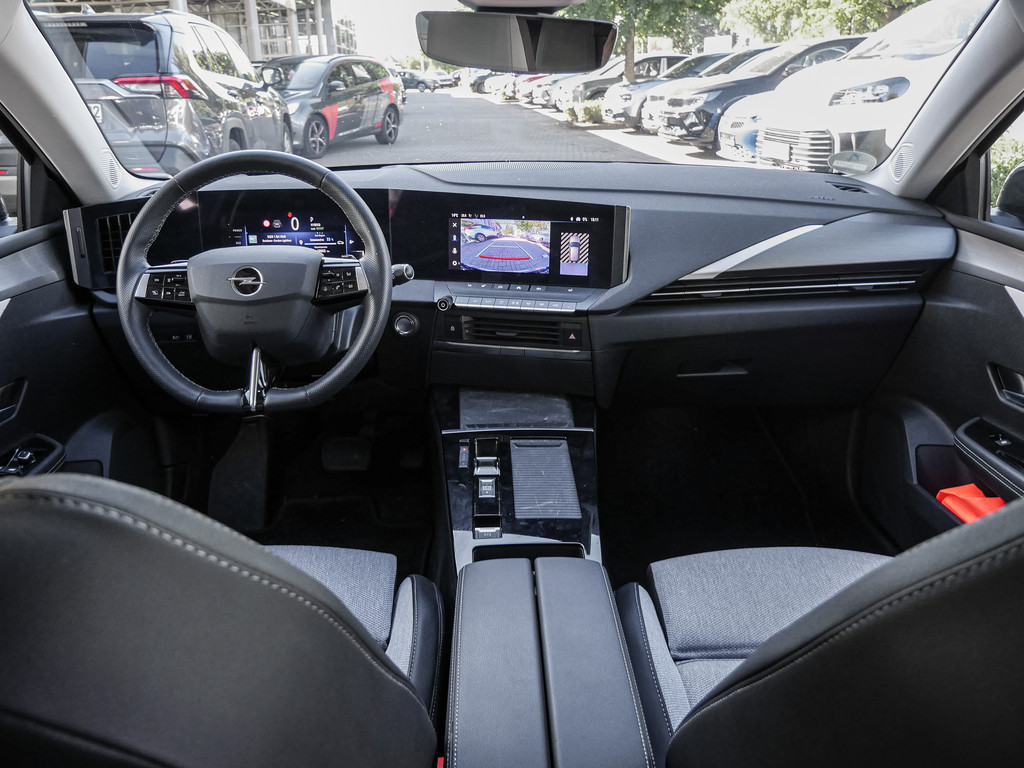 Fahrzeugansicht OPEL Astra L 5-trg. 1.6 Business Elegance Plug-in-Hybrid - Bild 7