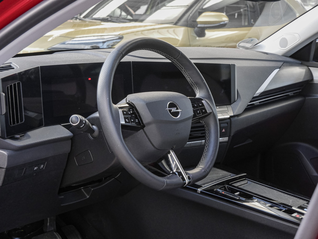 Fahrzeugansicht OPEL Astra L 5-trg. 1.6 Business Elegance Plug-in-Hybrid - Bild 25