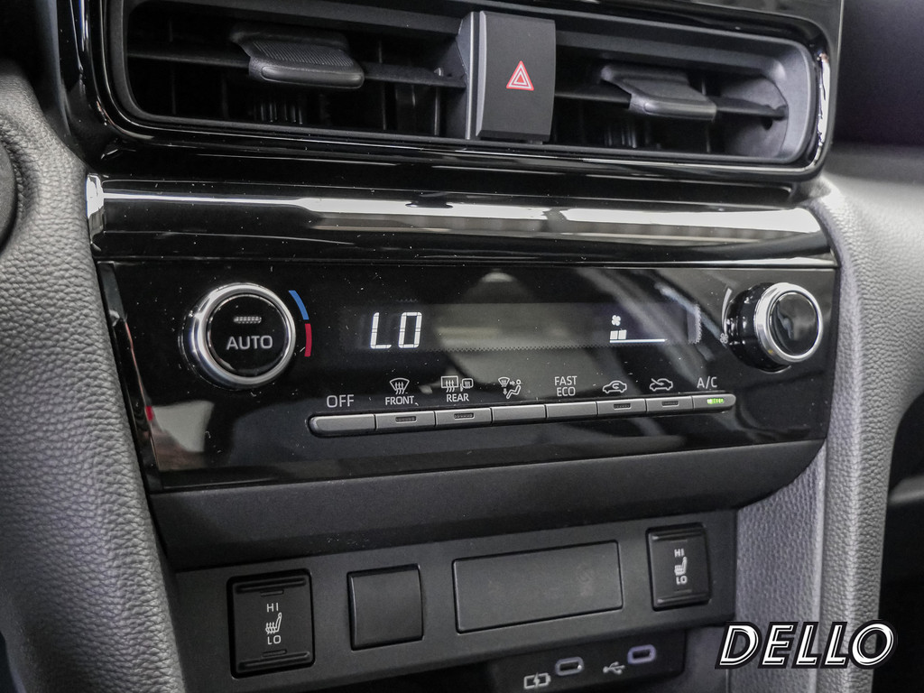 Fahrzeugansicht TOYOTA Yaris Cross Hybrid Teamplayer - Bild 19