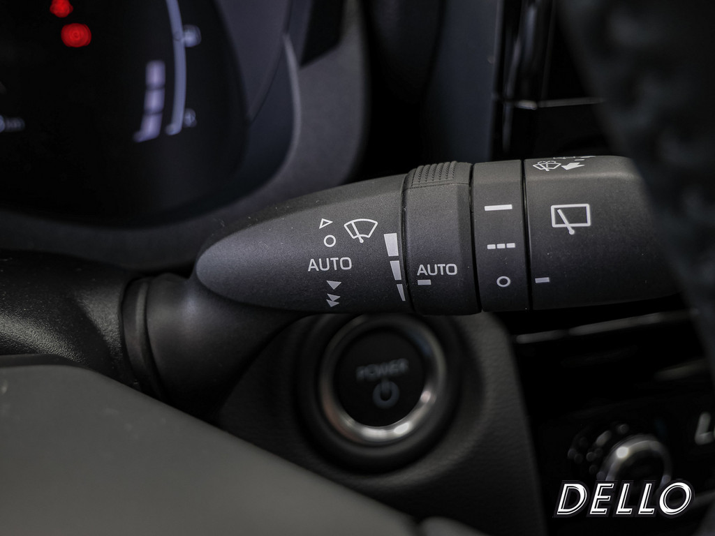 Fahrzeugansicht TOYOTA Yaris Cross 1.5 Hybrid FWD Teamplayer - Bild 28