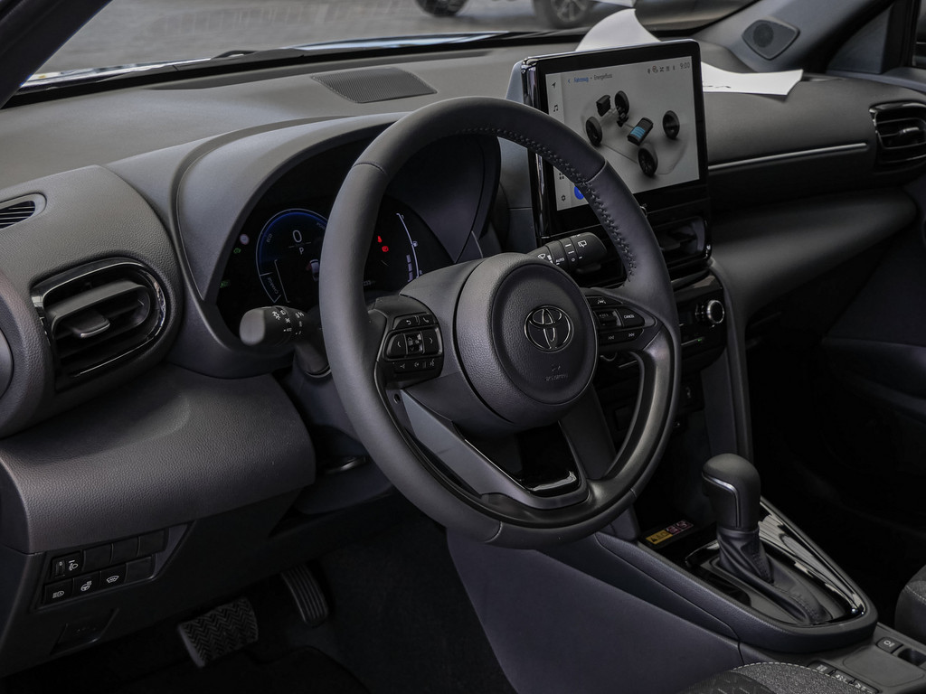 Fahrzeugansicht TOYOTA Yaris Cross Hybrid Teamplayer - Bild 35