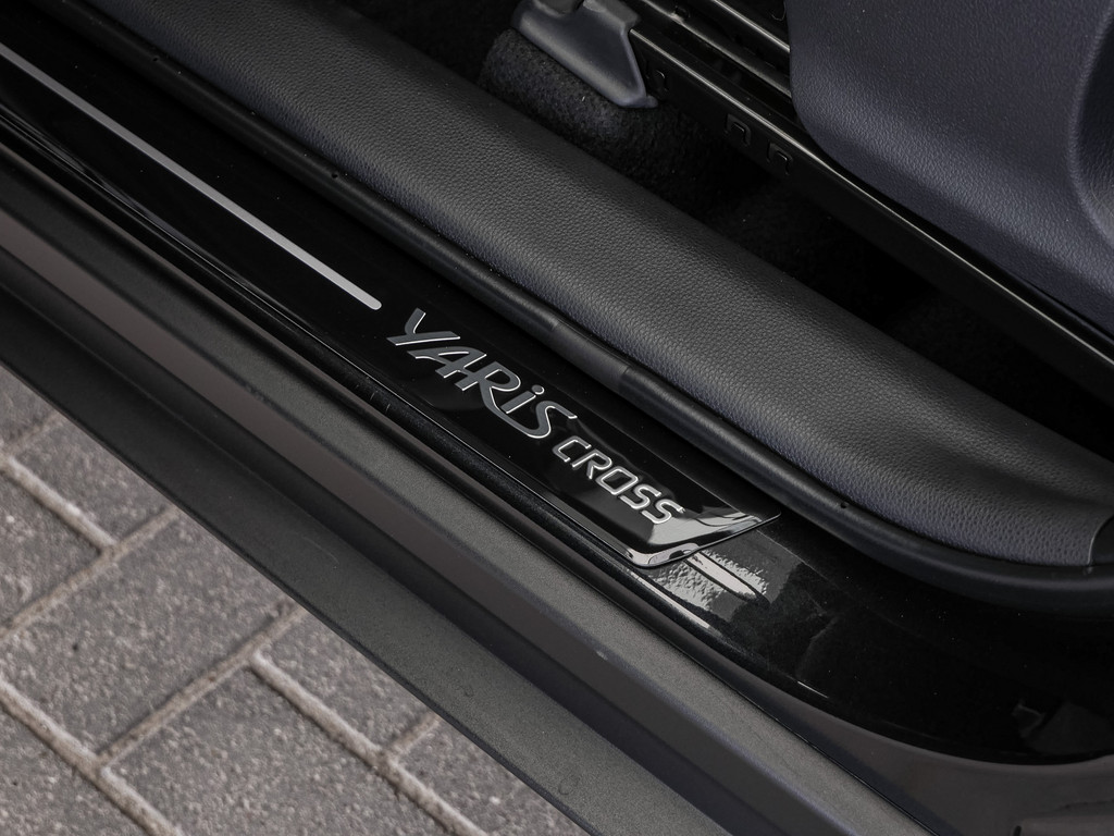 Fahrzeugansicht TOYOTA Yaris Cross Hybrid Teamplayer - Bild 37