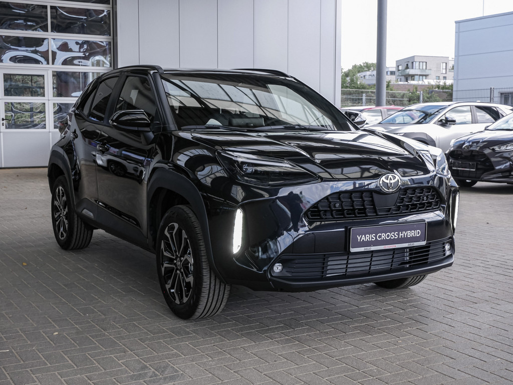 Fahrzeugansicht TOYOTA Yaris Cross HybridTeamplayer - Bild 23