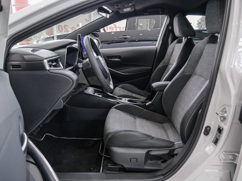 Fahrzeugansicht TOYOTA Corolla TS 1.8 Hybrid Teamplayer - Bild 4