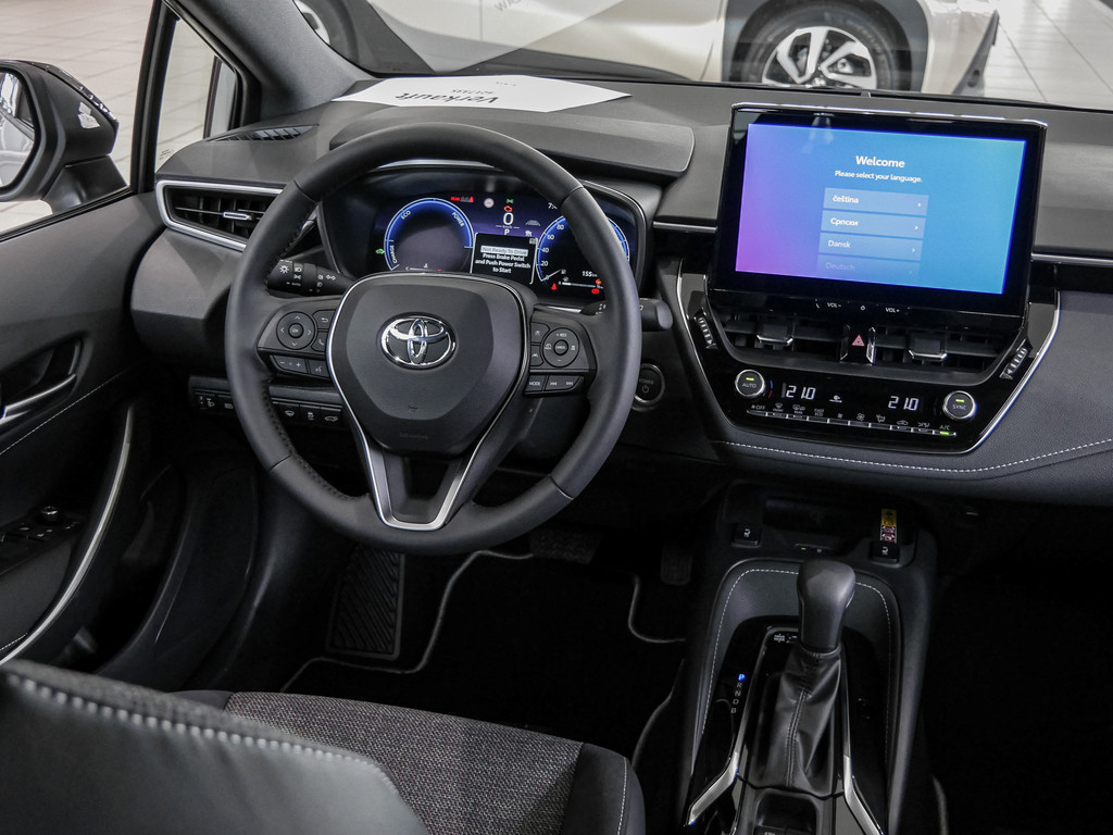 Fahrzeugansicht TOYOTA Corolla TS 1.8 Hybrid Teamplayer - Bild 8