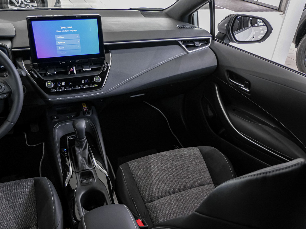 Fahrzeugansicht TOYOTA Corolla TS 1.8 Hybrid Teamplayer - Bild 9