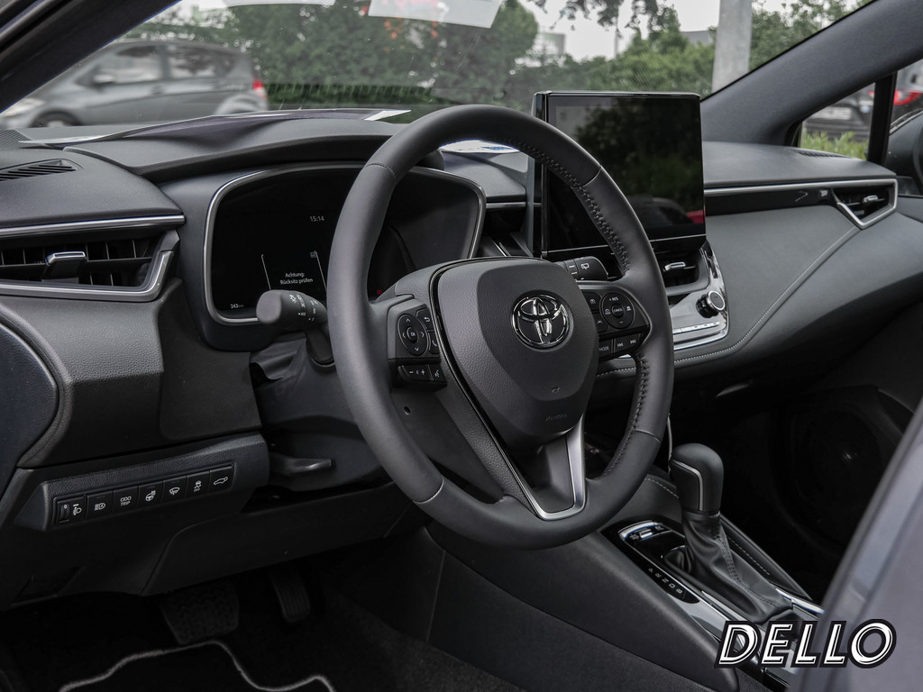 Fahrzeugansicht TOYOTA Corolla Touring Sports 1.8 Hybrid Teamplayer - Bild 28