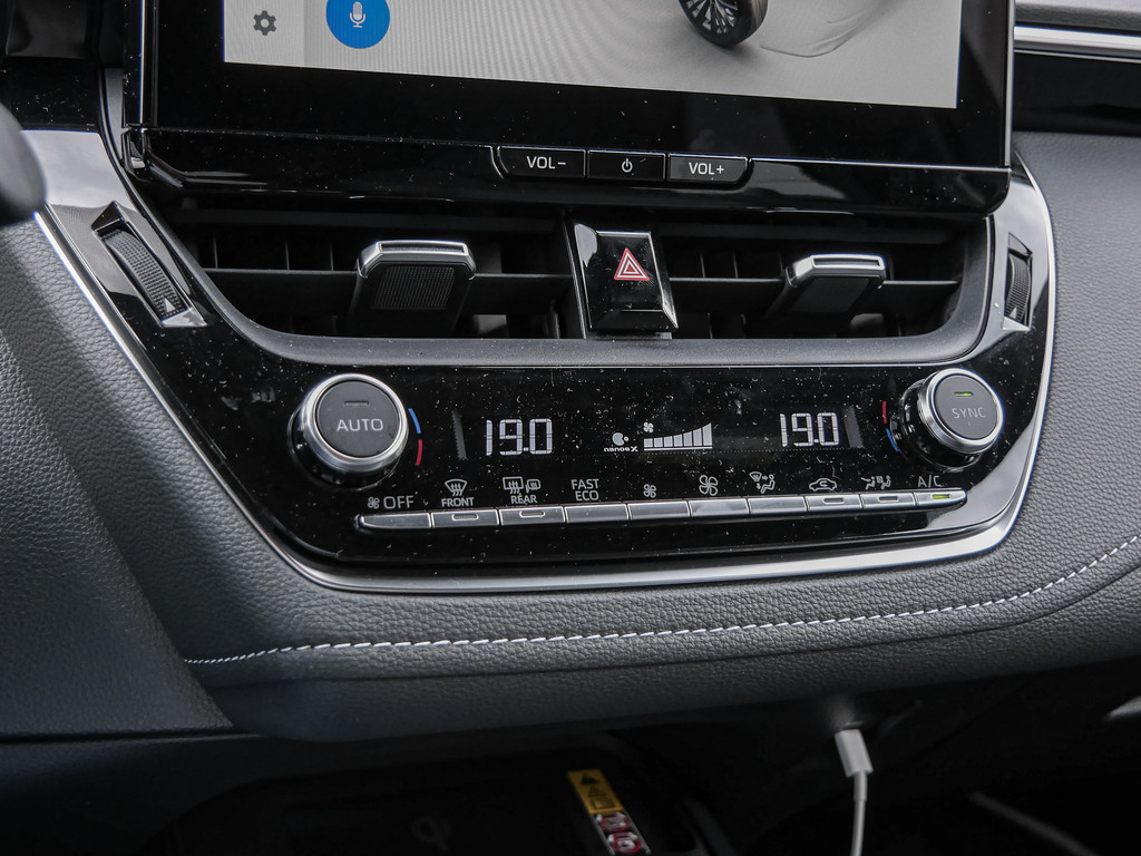 Fahrzeugansicht TOYOTA Corolla Touring Sports 1.8 Hybrid Teamplayer - Bild 13