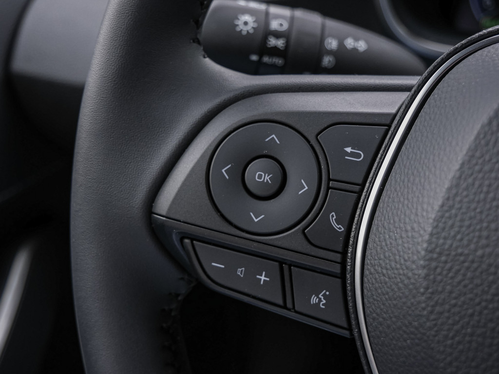 Fahrzeugansicht TOYOTA Corolla Touring Sports 1.8 Hybrid Teamplayer - Bild 25